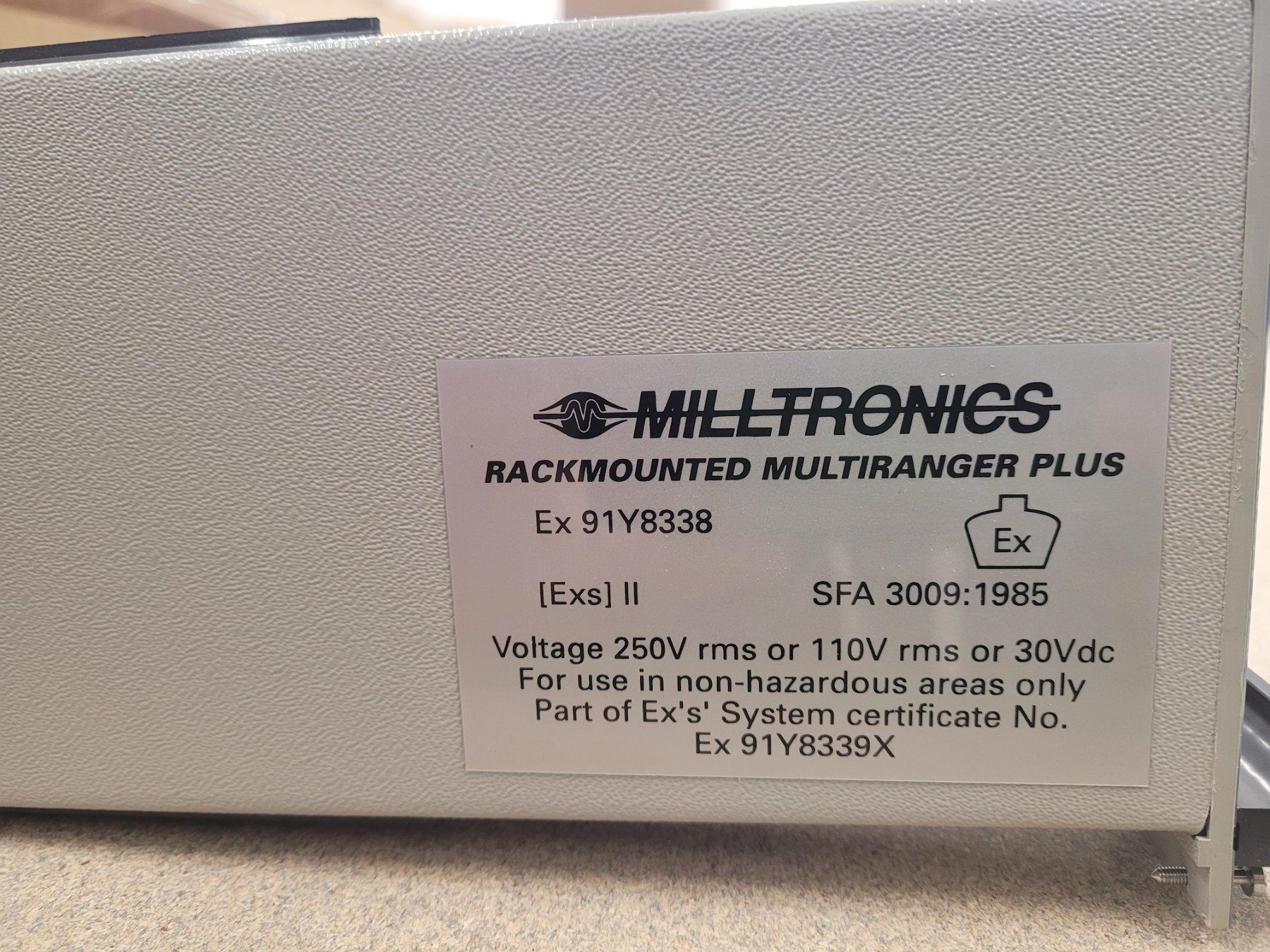 Misurare: Milltronics Rackmounted Multiranger Plus (EX) – Usato da Vitznau venduto da Night-Fire 2