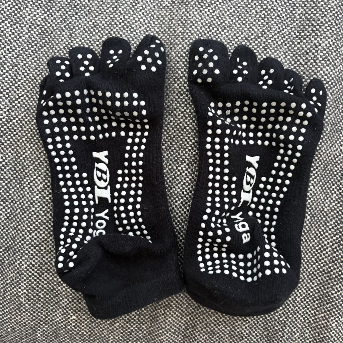 Chaussettes: Yoga socks one size perfect condition  – Neuf (Voir description) à Pully par Sell_it_all
