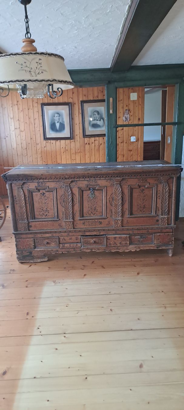 Coffres: Truhe – Neuf (Voir description) à Gelterfingen par morice06