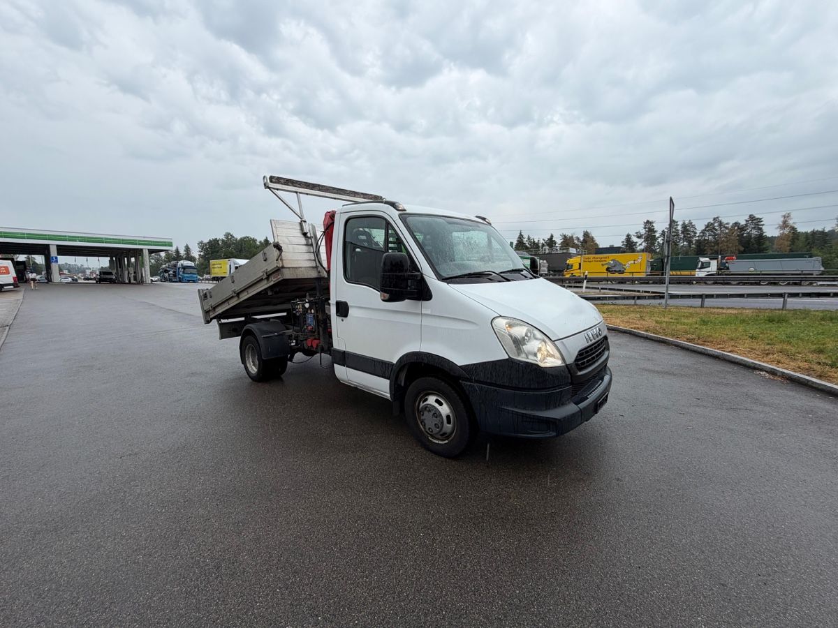 Iveco Veicoli commerciali: IVECO 35c15 DAILY Kipper & Kran - MFK – Usato da Wildegg venduto da DingDongx 2