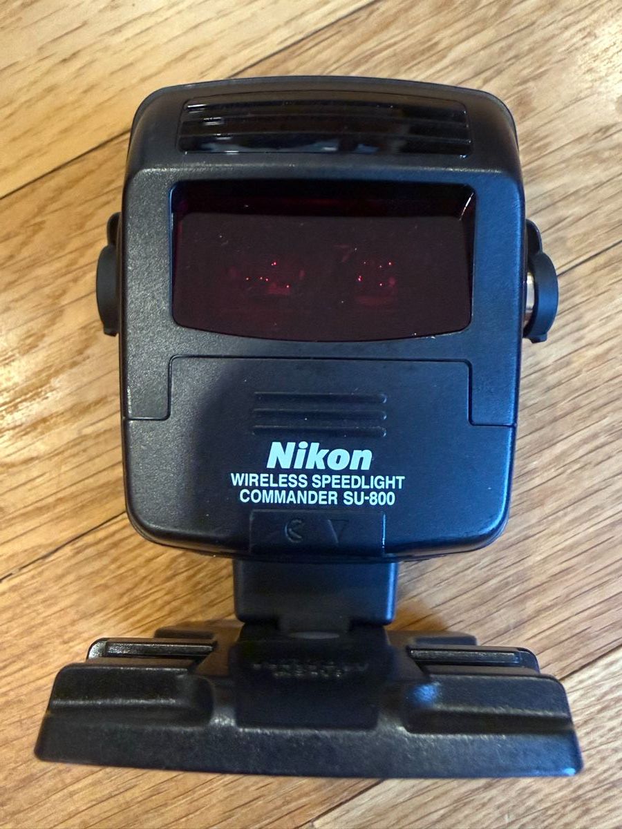 Nikon Flashs: Nikon R1C1 Wireless Close-Up Speedlight System Set – D'occasion à Basel par ich-verkauf-dir-was 3