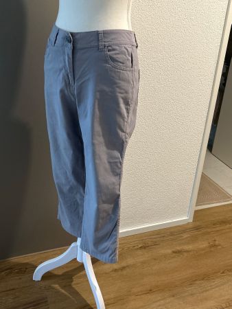 3/4 Hose grau von Charles Vögele Grösse 36