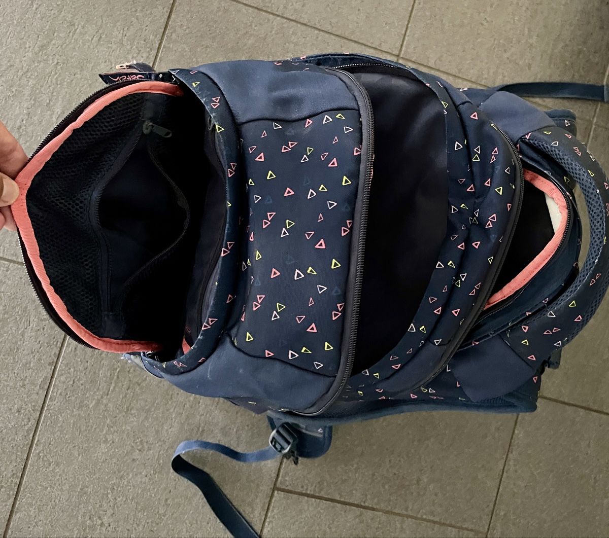 Satch Kindertaschen: Satch Schulrucksack dunkelblau, Mädchen, Primarklasse  – Gebraucht aus Cham von Palby 2