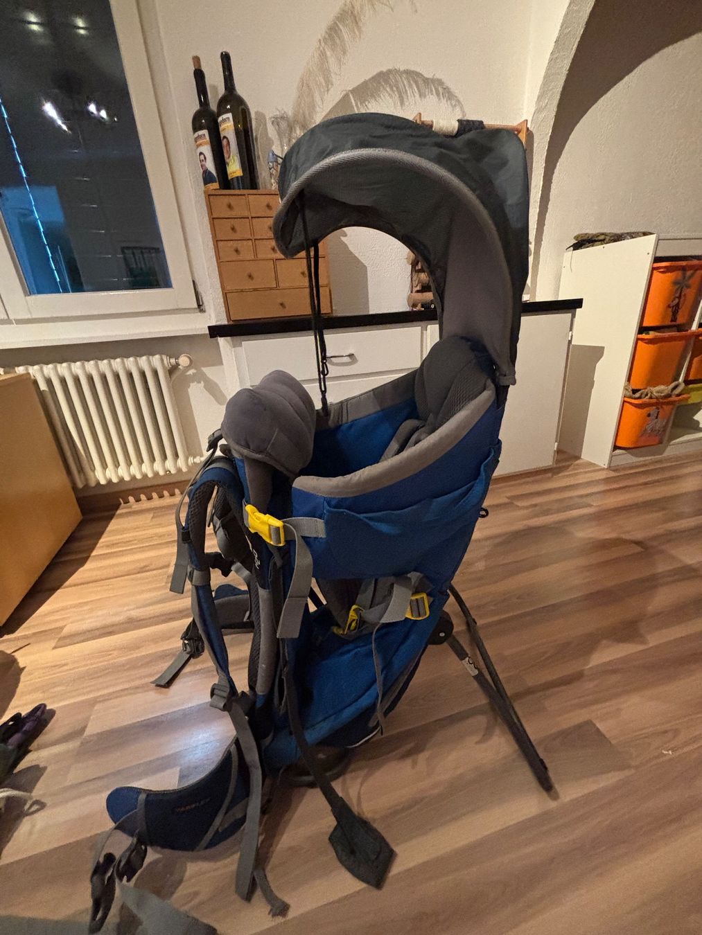 Deuter Porte-bébés ventraux & dorsaux: Deuter Tragrucksack – D'occasion à Hombrechtikon par chance92 4