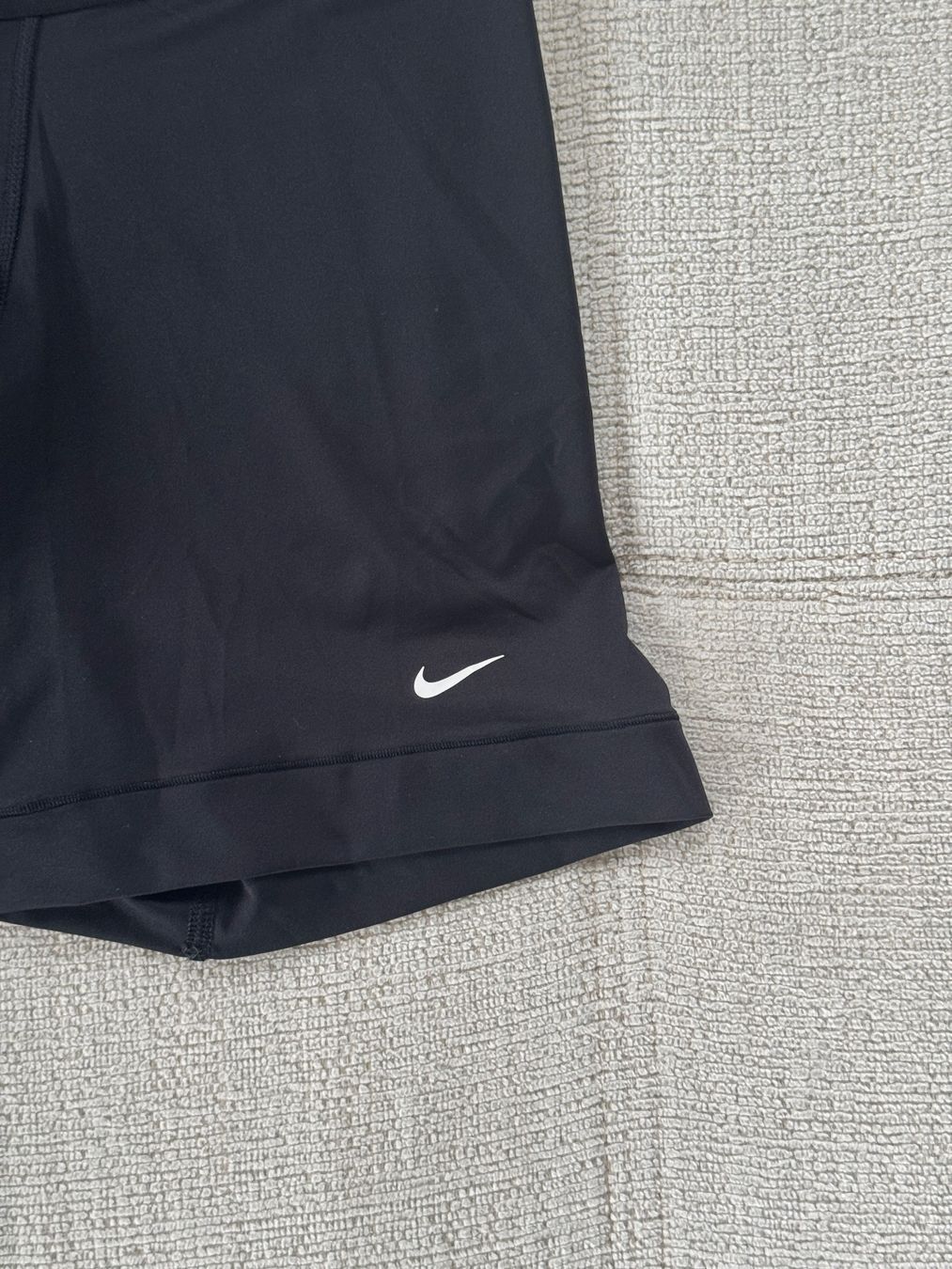 Nike Pantaloni: Nike | Tights – Nuovo (secondo la descrizione) da Horgen venduto da onur_5 1