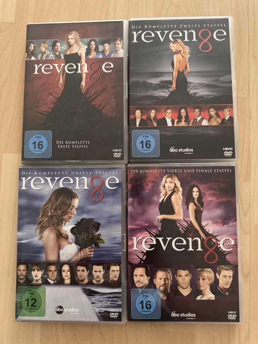 Tutti i DVDs: Revenge DVD Staffel 1-4 – Usato da Glattpark(Opfikon) venduto da LivS