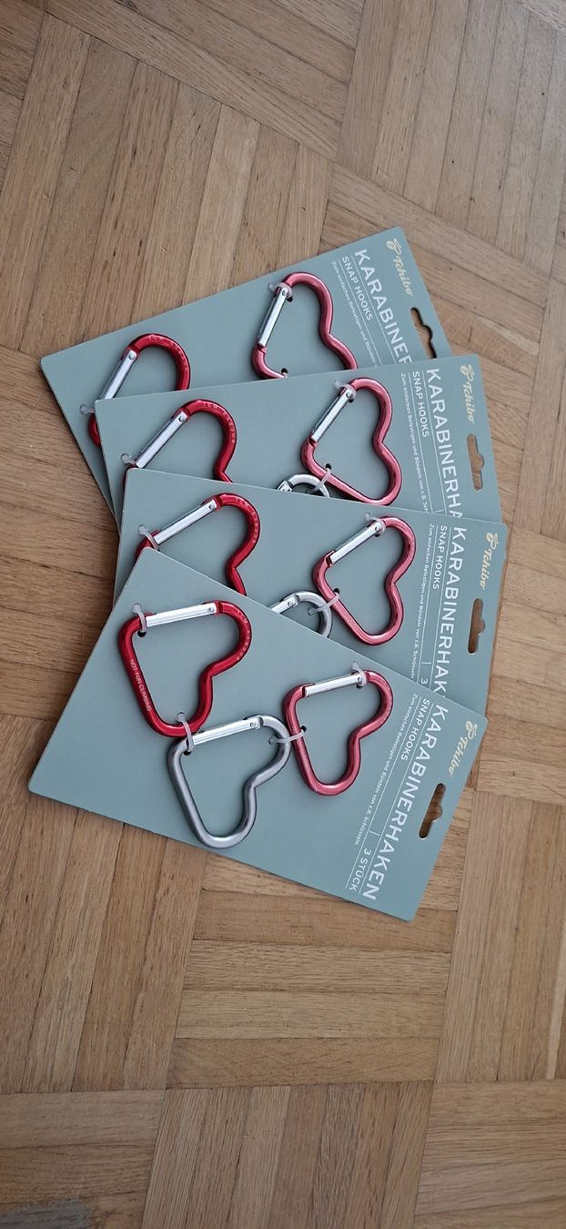 Matériel de grimpe: Karabiner – Neuf avec emballage d'origine à Tuggen par Karin026