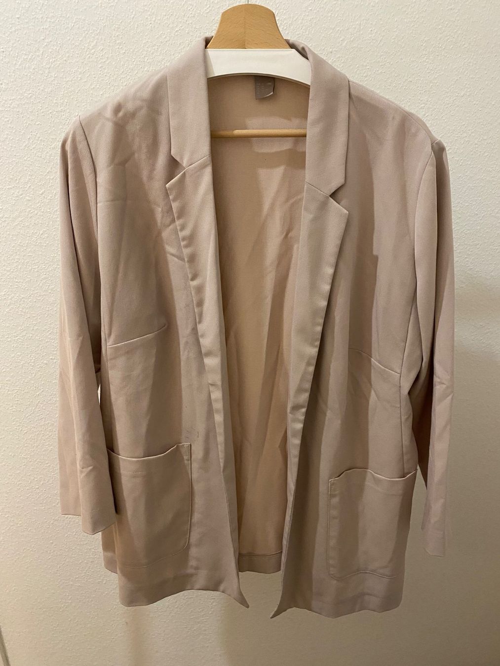 H&M Jacken: H&M Blazer rosa leicht verfärbt Gr. 50 – Gebraucht aus Pratteln von a23_j2gs 3