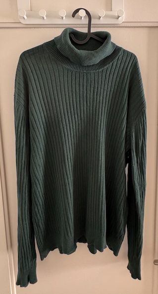 Pullover & Sweatshirts: Vistula Rollkragen L – Gebraucht aus Zürich von mateuszptrk