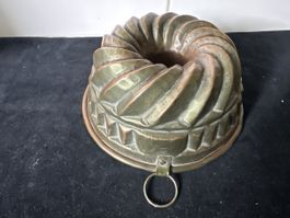 Kleinere Gugelhupf Form aus Kupfer