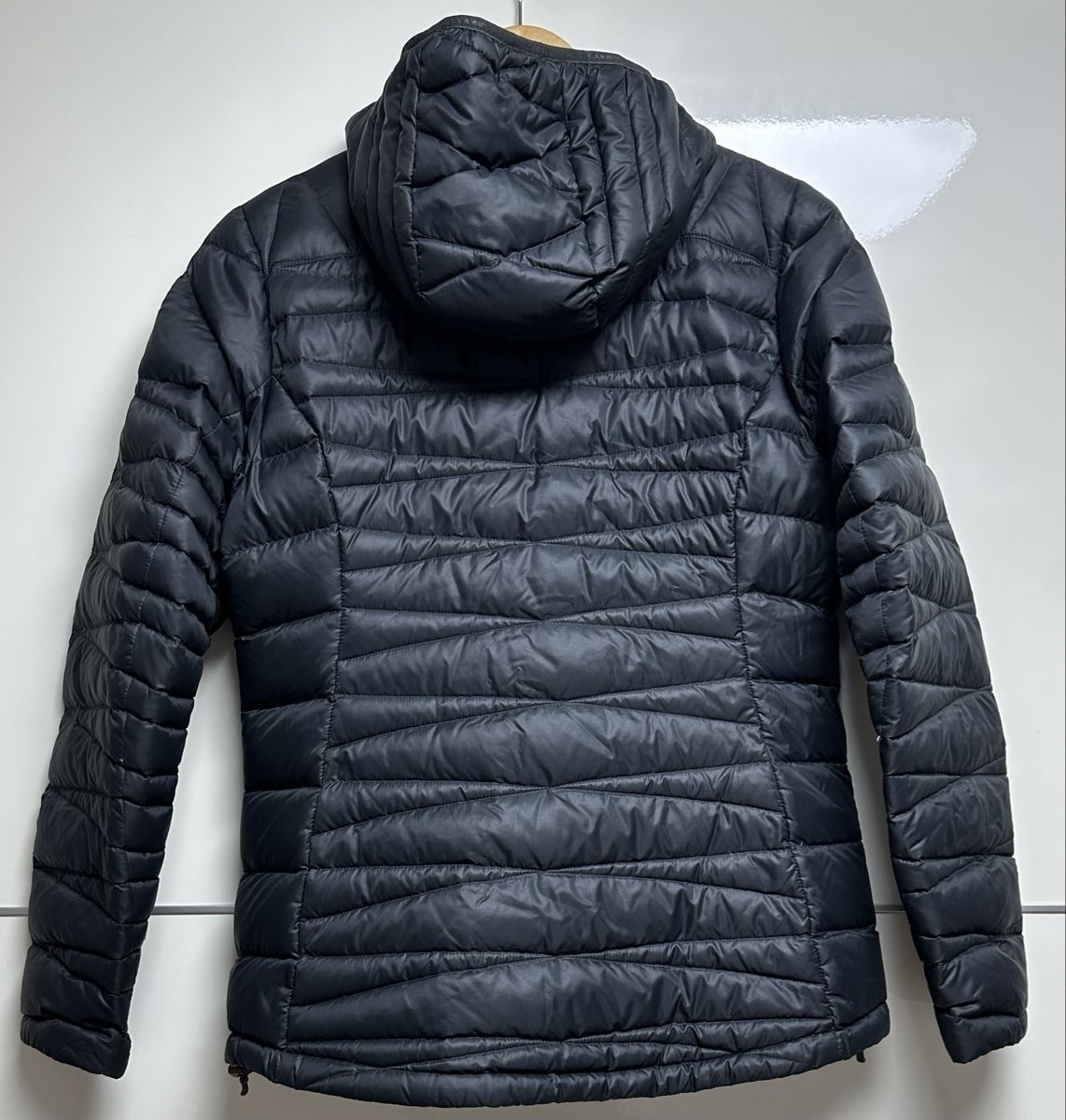 Mammut Giacche: Mammut Daunenjacke G M – Usato da Maienfeld venduto da tobeyl2020 2