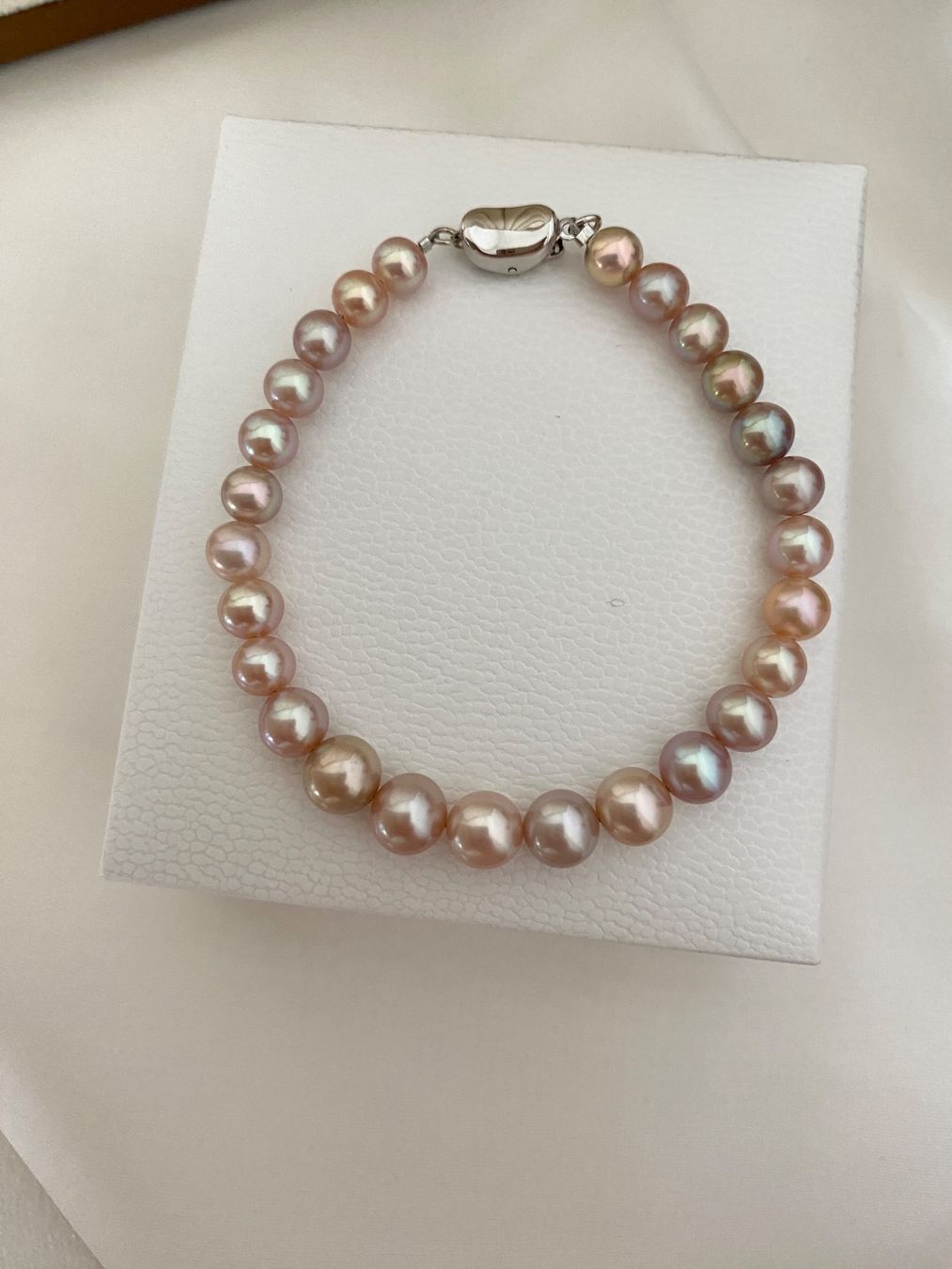 Bracciali & Braccialetti: Perlen Armbänder / Süsswasserperlen echte – Nuovo e nell'imballaggio originale da Sarnen venduto da yingsperlen