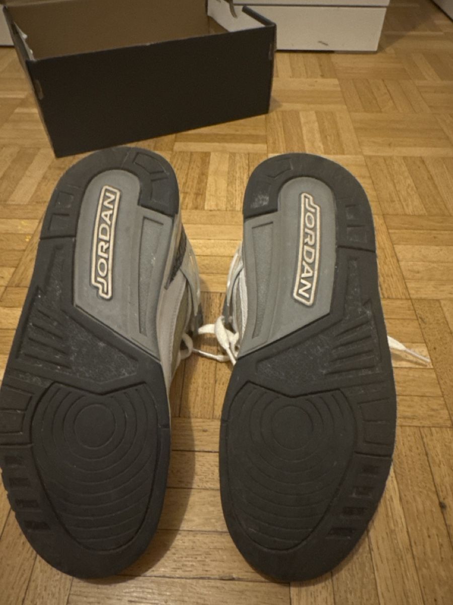 Scarpe da uomo: Jordan spizike low (gs) 37.5 – Nuovo (secondo la descrizione) da Grand-Lancy venduto da mat_l672 2