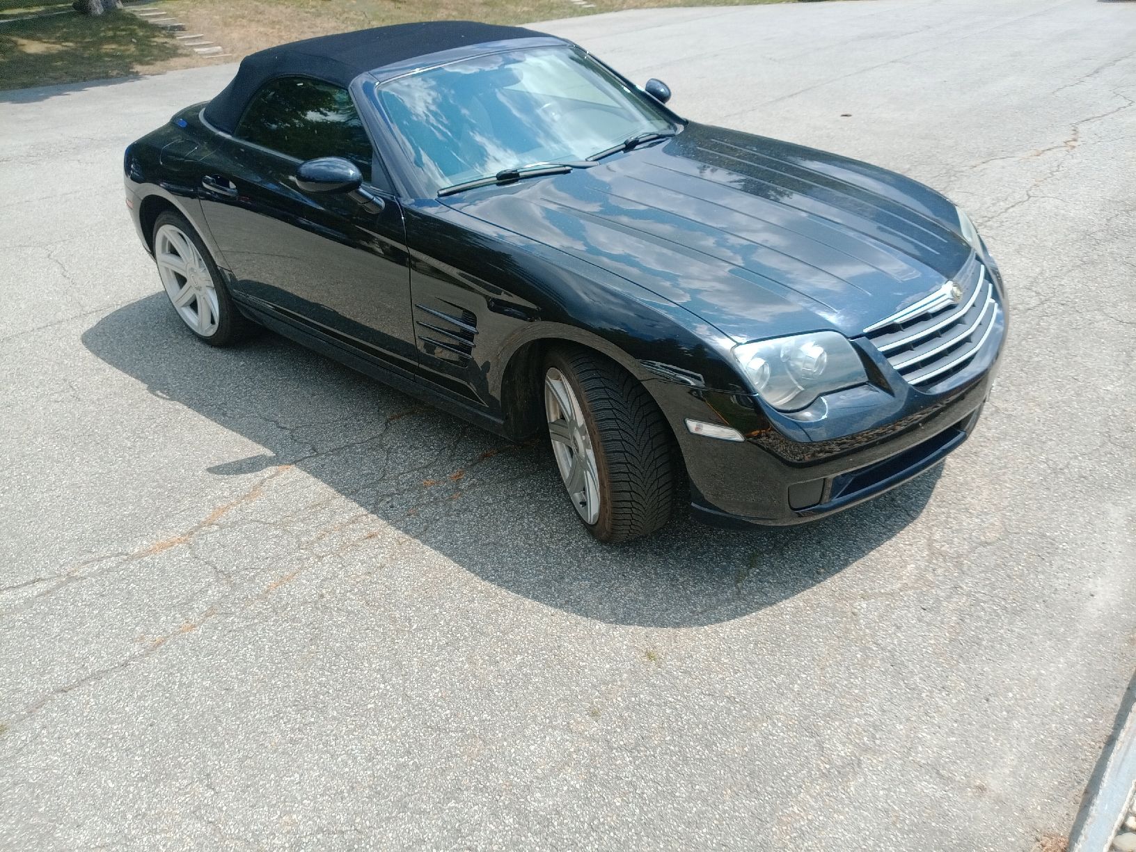 Chrysler Autos: Chrysler  Crossfire  Cabrio   MOTOR Läuft nicht – D'occasion à Disentis-Muster par Bix03