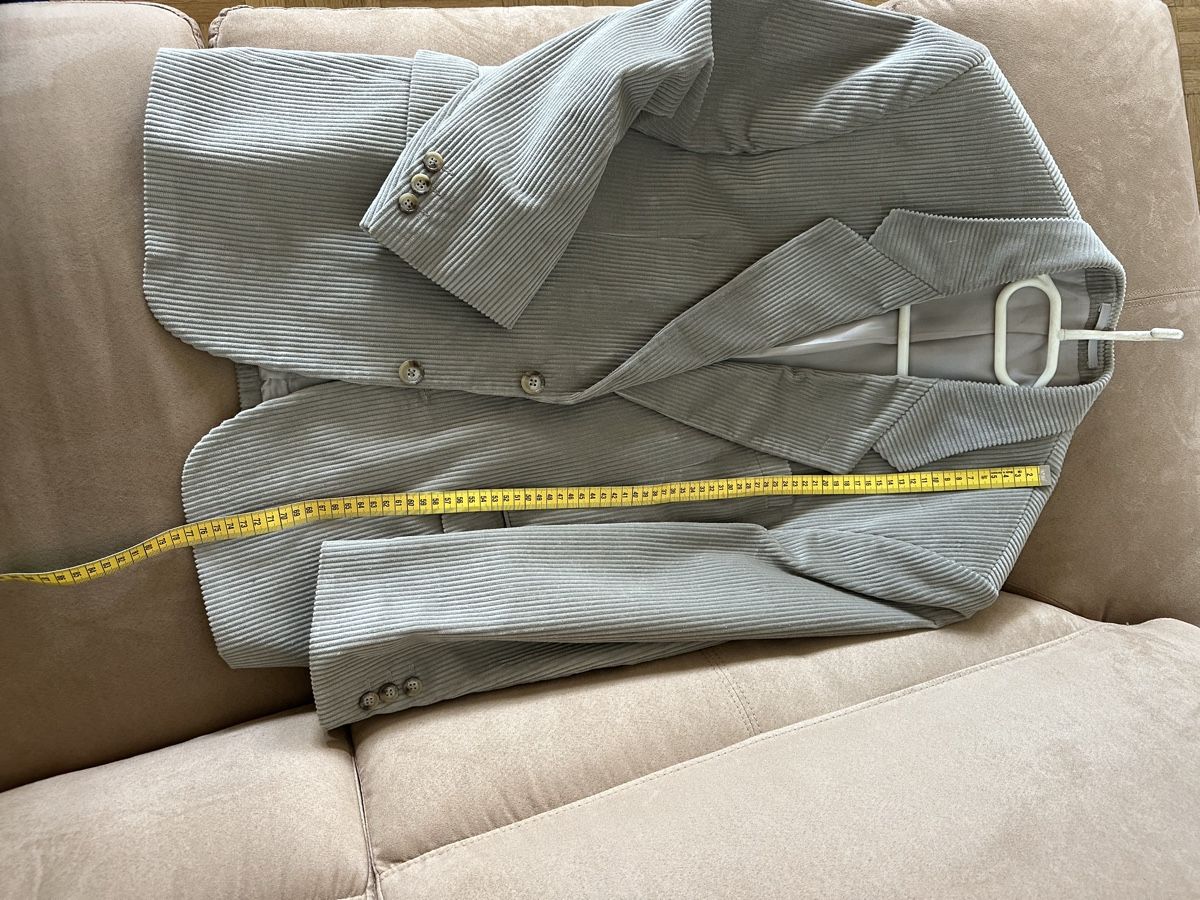 Completi: Completo uomo  in velluto a coste, beige chiaro – Usato da Cureglia venduto da myr_9v25 4