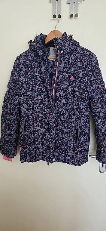 Jacken & Mäntel: Veste – Gebraucht aus Veyrier von car_6c5z 1