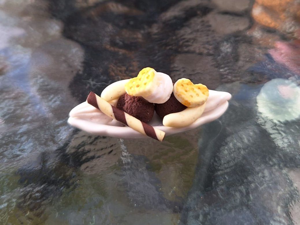 Puppenhäuser & -möbel: Handmade Bananensplit Eis Coupe – Neu (gemäss Beschreibung) aus Zürich von HandmadeTinyFood 6