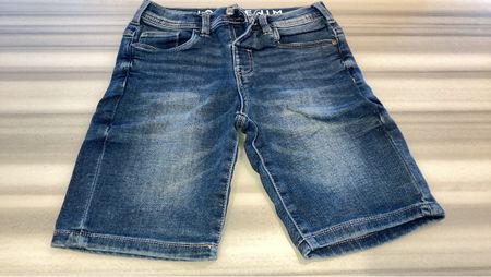 Coole Jeans Shorts für Jungs, Gr.128 nr.4