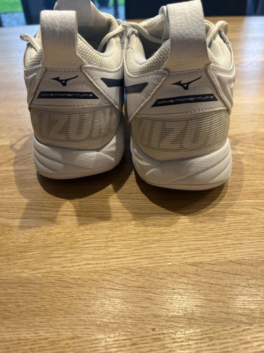Mizuno Scarpe da uomo: Mizuno Schuh 40,5 – Usato da Tägerwilen venduto da Buesifrank 2