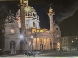 Wien bei Nacht: Karlskirche und Pestsäule, Postkarte