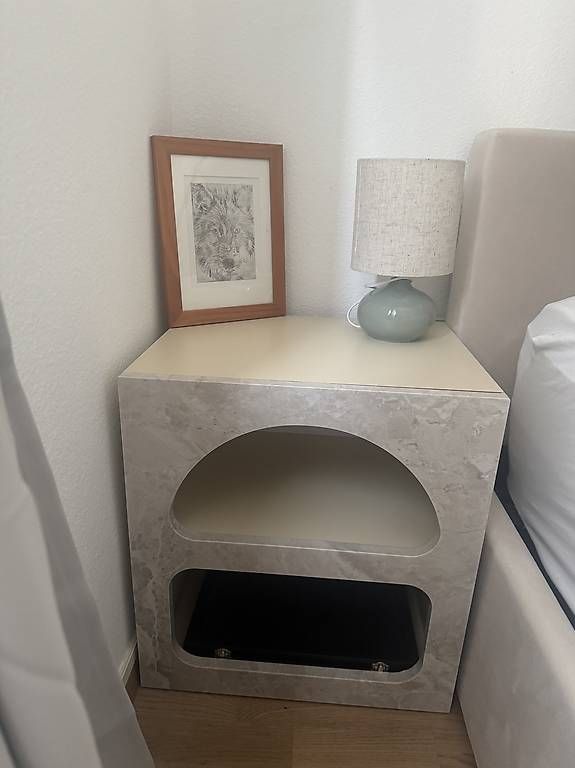 Comodini: Nachttisch Santorini Style – Usato da Winterthur venduto da m___elle