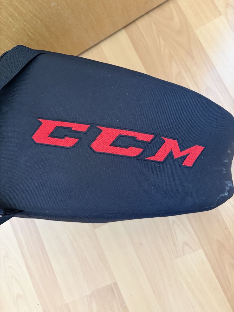 Ccm Sacs: CCM Masken-Tasche schwarz gebraucht – D'occasion à Düdingen par doems72 1