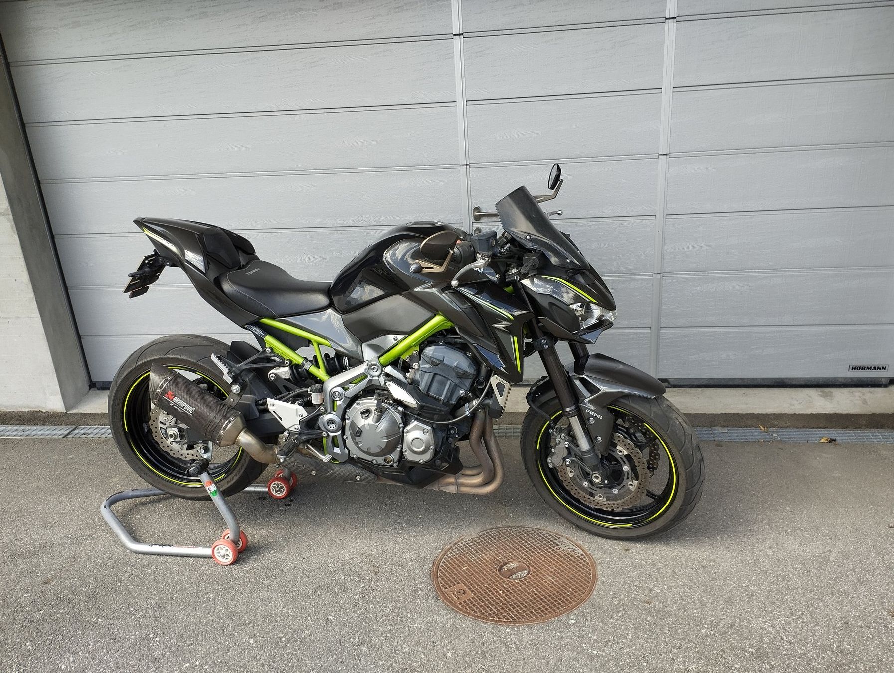 Kawasaki Strada: 2017 Kawasaki z900 pack performance – Usato da Savièse venduto da cer_c2mp 3