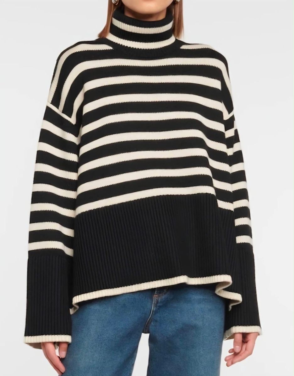 Totême Maglioni & Felpe: Toteme Wool Blend Sweater  – Usato da St.Josefen venduto da lop_lh8d