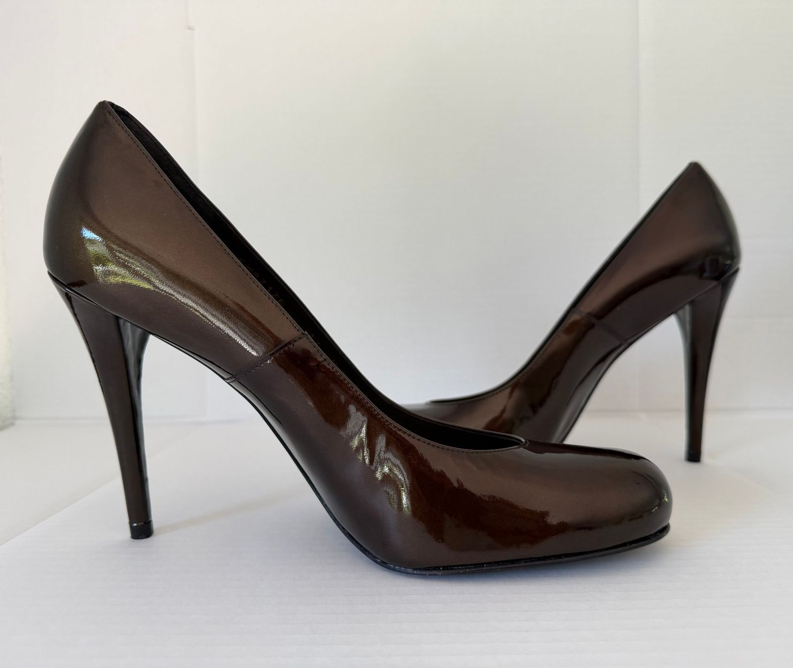 Scarpe da donna: Stuart Weitzman High Heels Gr. 43/44 / 11cm – Nuovo (secondo la descrizione) da Büren an der Aare venduto da Violine99 3