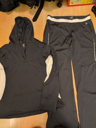 BodyStyle Sportanzug Damen Gr. S (44/46) schwarz/weiss