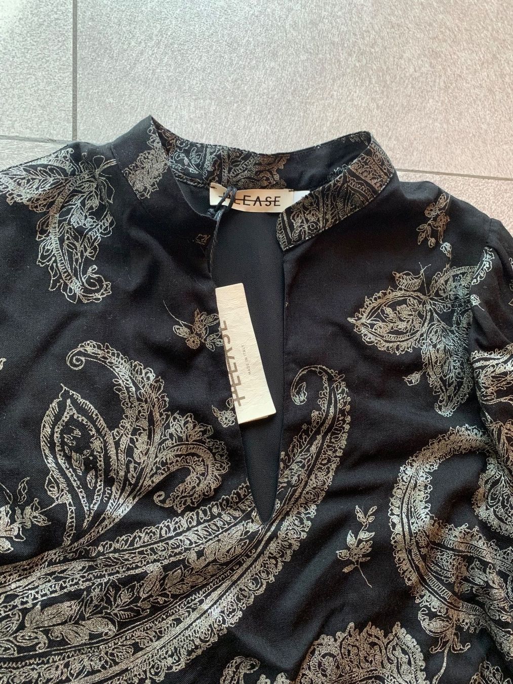 Camicette, T-shirt & Top: Tunique PLEASE Noir argent Gr. M - NEU – Nuovo e nell'imballaggio originale da Arbedo venduto da nadia1973 5