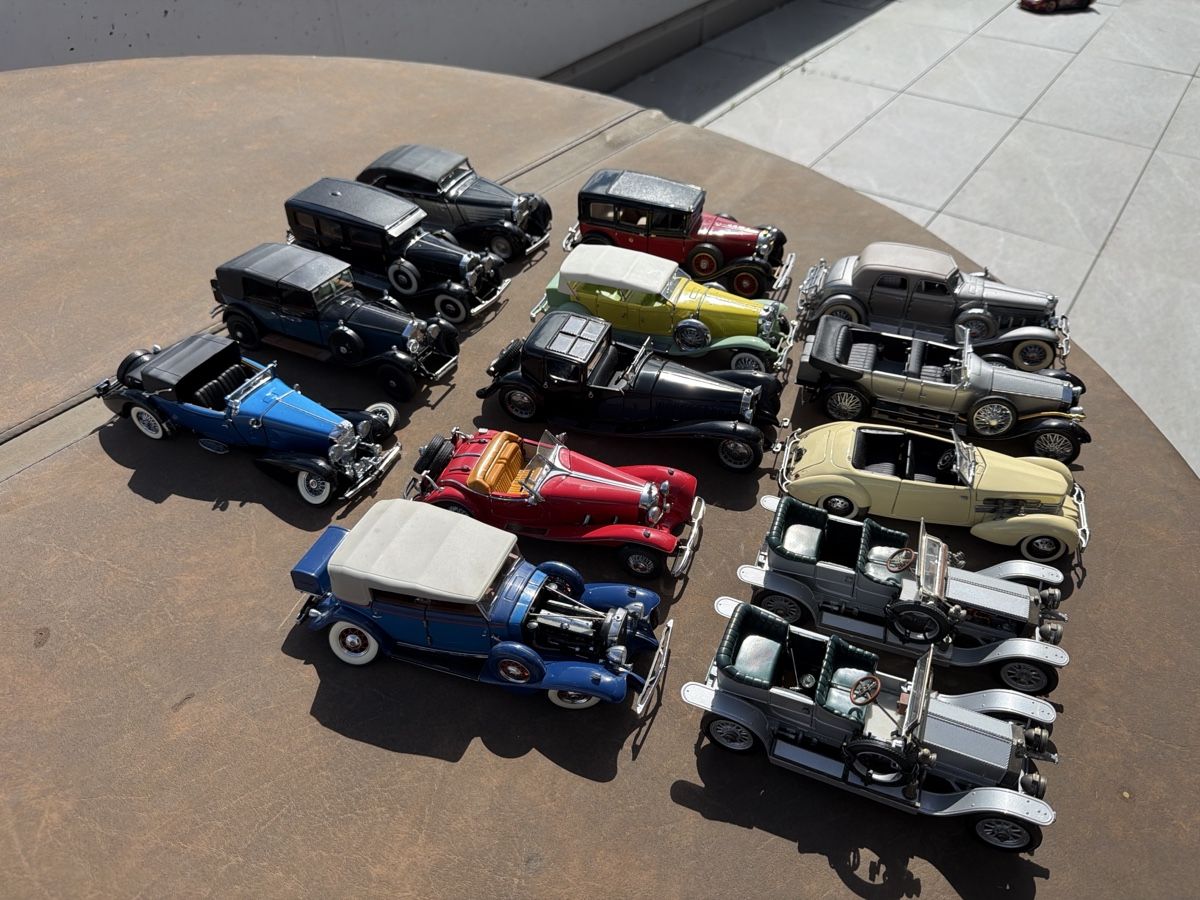 Franklin Mint Modellini d'auto: Franklin Mint Oldtimer-Sammlung - 1/24 - 14 Modelle – Usato da Wolfwil venduto da Rolex1 3