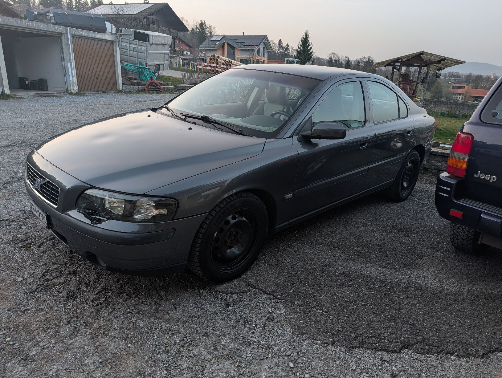 Volvo Automobili: Volvo s60 2.5T AWD – Usato da Le Pâquier-Montbarry venduto da pas_st8d