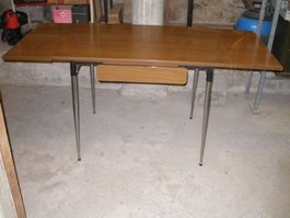 Table formica