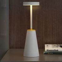 Italienische Touch-Dimm Designer Tischlampe aus Metall