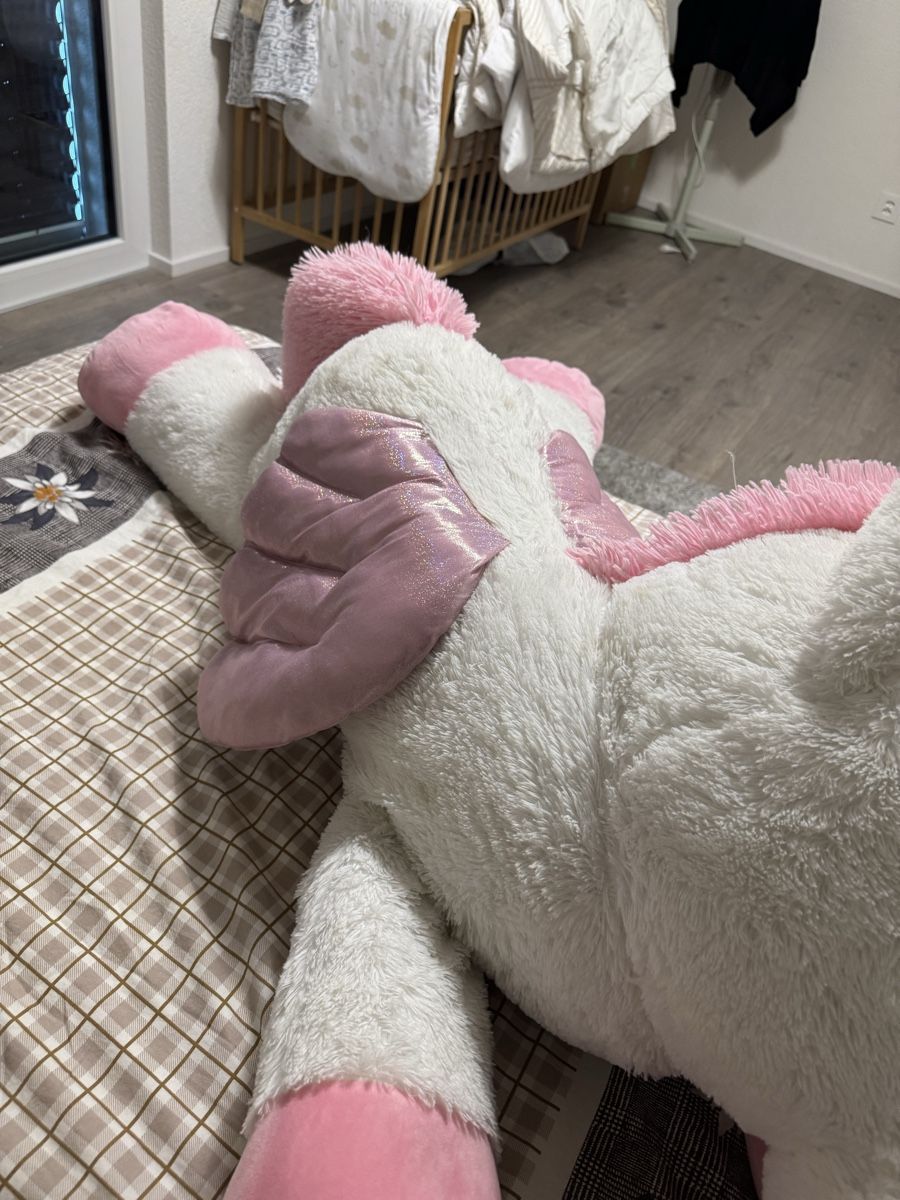 Spielzeuge: Peluche licorne géante – Neu (gemäss Beschreibung) aus Boécourt von kat_hj5y 3