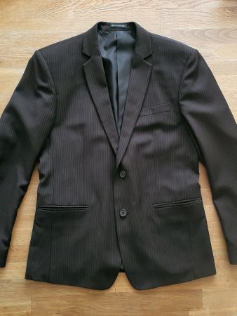 Sakko Dunkelbraun Gr. 48/46 absolut neuwertig