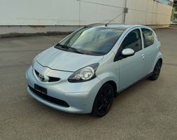 TOYOTA AYGO 1.0 – FRISCH MFK & GROSSER SERVICE / TOP ZUSTAND