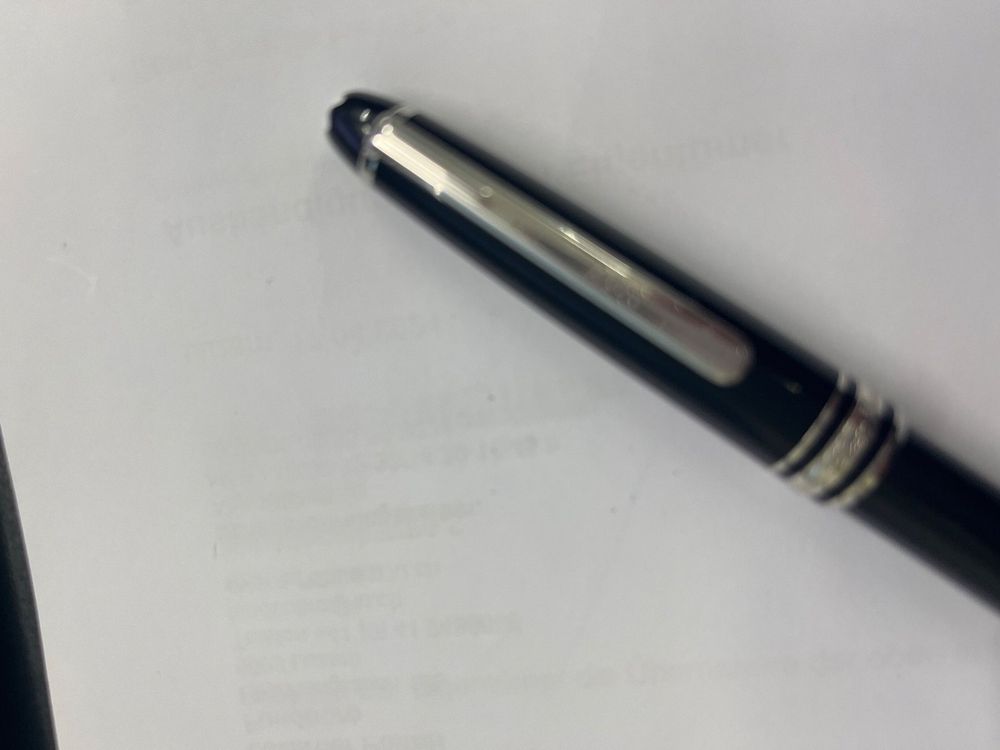 Montblanc Kugelschreiber mit Gravur " EVA" Kaufen auf Ricardo