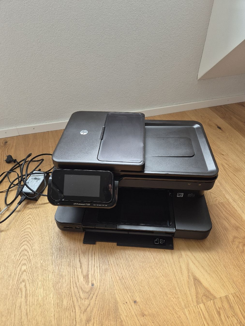 Hewlett Packard Imprimantes: HP Photosmart 7520 e-All-in-One Printer – D'occasion à Horgen par yej_n6rr