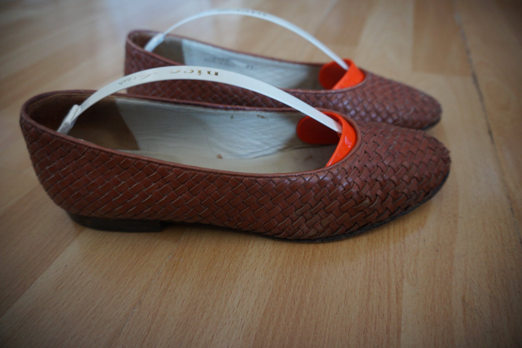 Bally Scarpe da donna: Bally Ballerinas aus Leder, Grösse 39 – Usato da Zürich venduto da einalemjena 1
