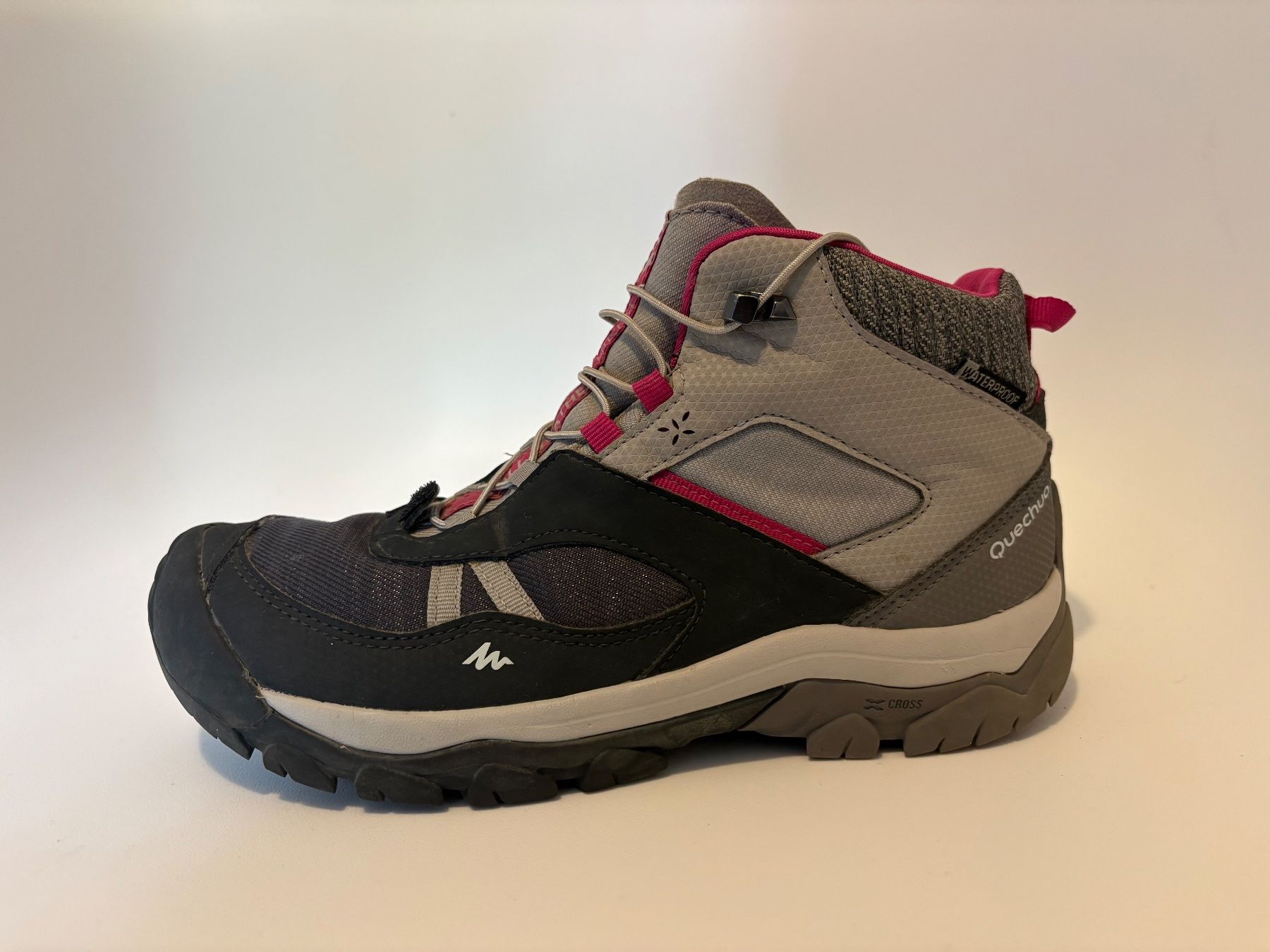 Scarpe per ragazze: Wanderschuhe Gr. 36 – Usato da Wetzikon ZH venduto da Bimbo33