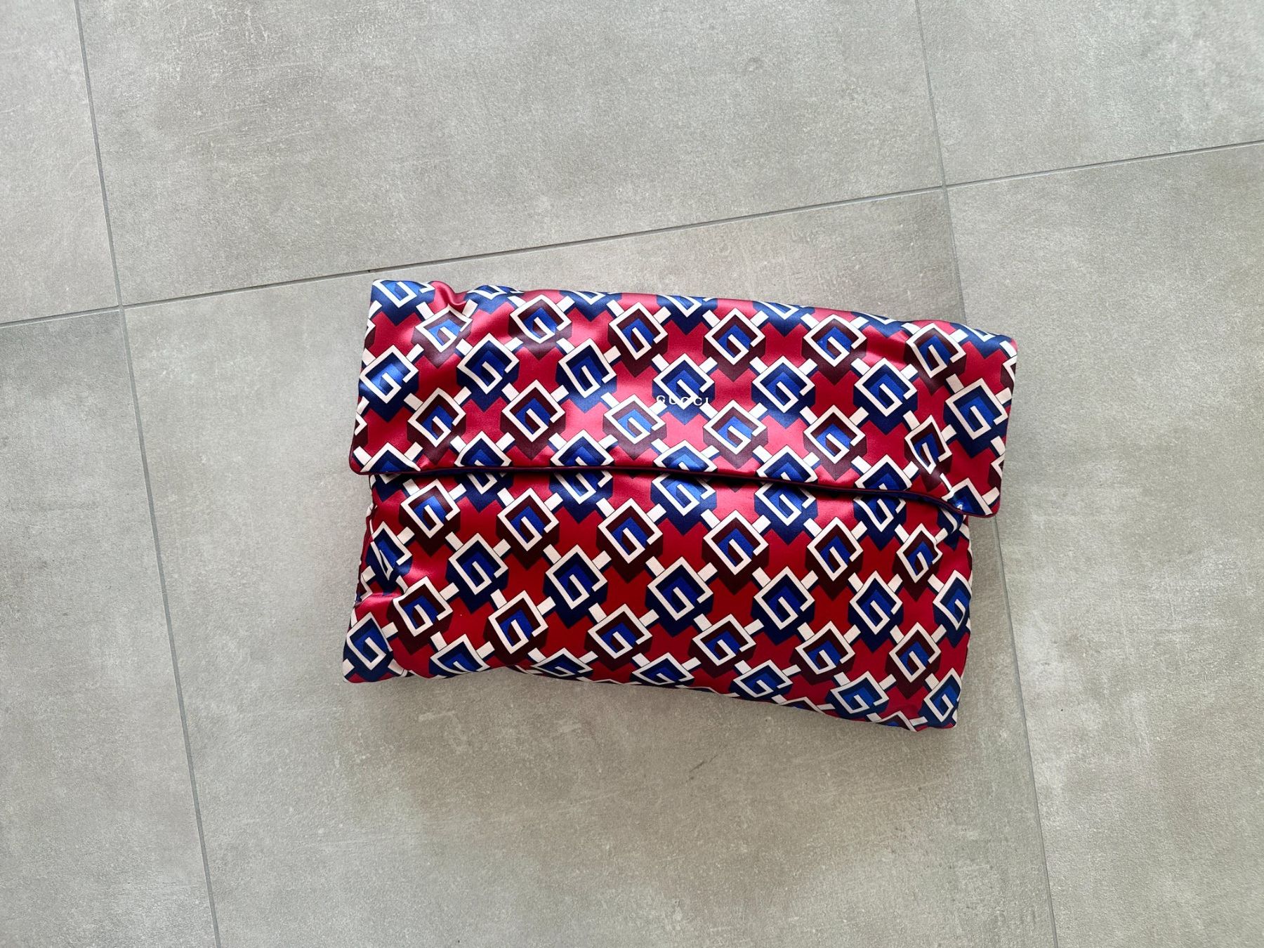 Gucci Kosmetikkoffer: Set for travel Gucci – Neu und originalverpackt aus Lugano von juledo 1
