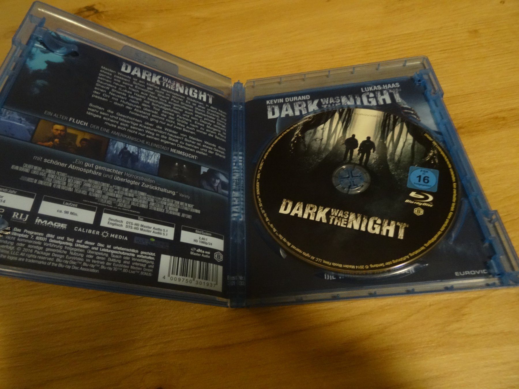 Tutti i DVDs: Blu-ray: Dark was the Night - Horror – Usato da Olten venduto da Disc-Verkauf 1