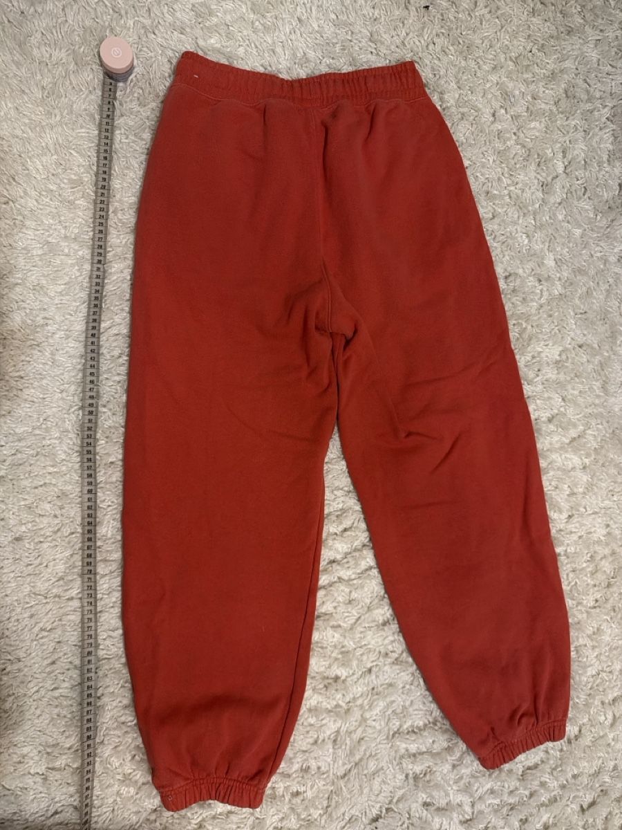 Jordan Pantalons: Jordan Jogginghose rot Gr.S – D'occasion à Zürich par Richard_Sandy 2