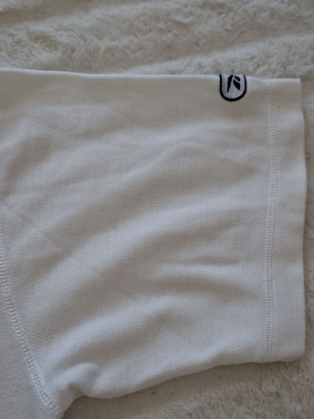 Reebok T-Shirts: T-shirt Reebok vintage 90  – Gebraucht aus Renens VD von ser_j2fn 3