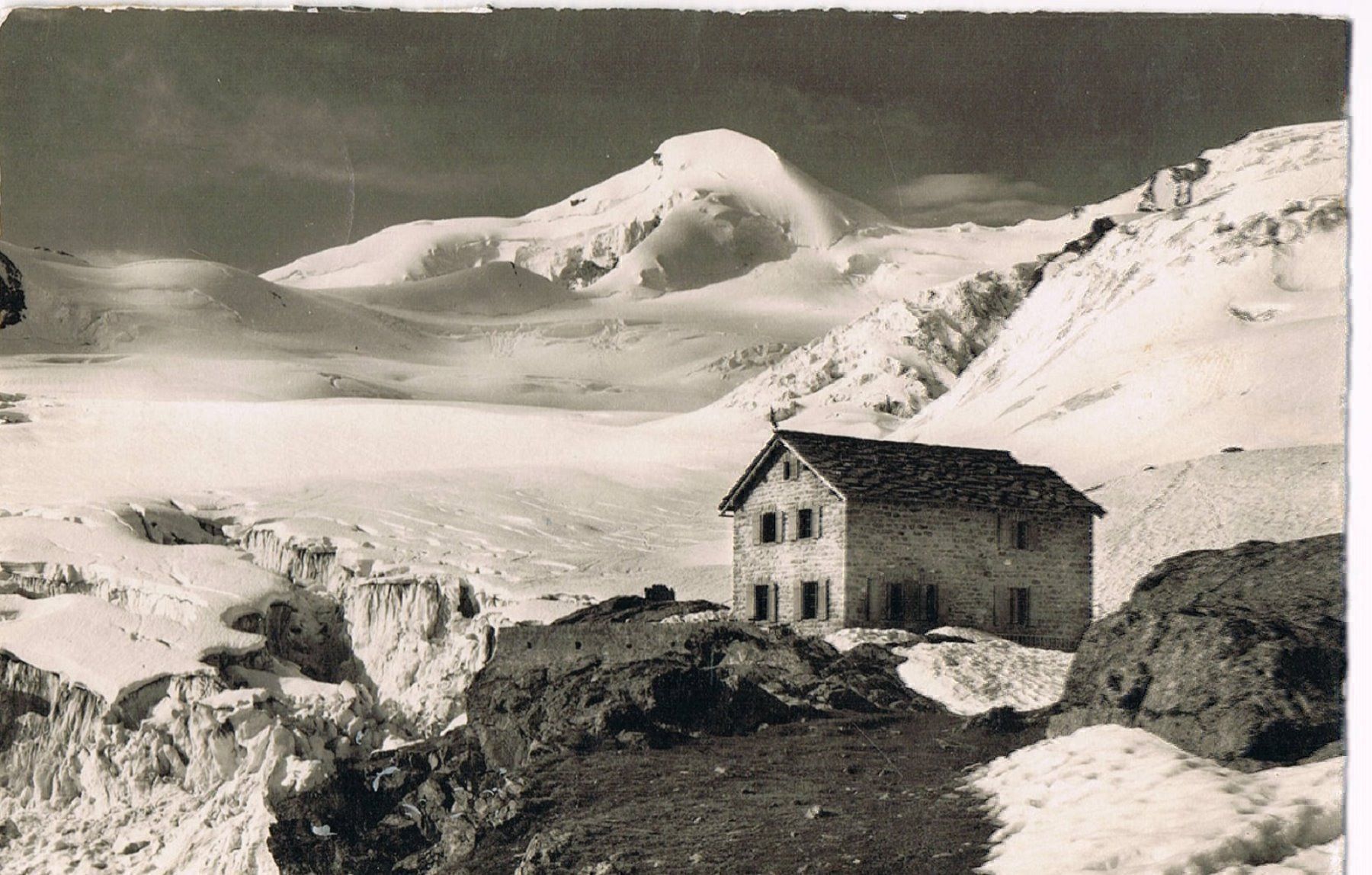 Cartes postales: Saas-Fee, Berggasthaus Langefluh – D'occasion à Buchs AG par Baerfisch