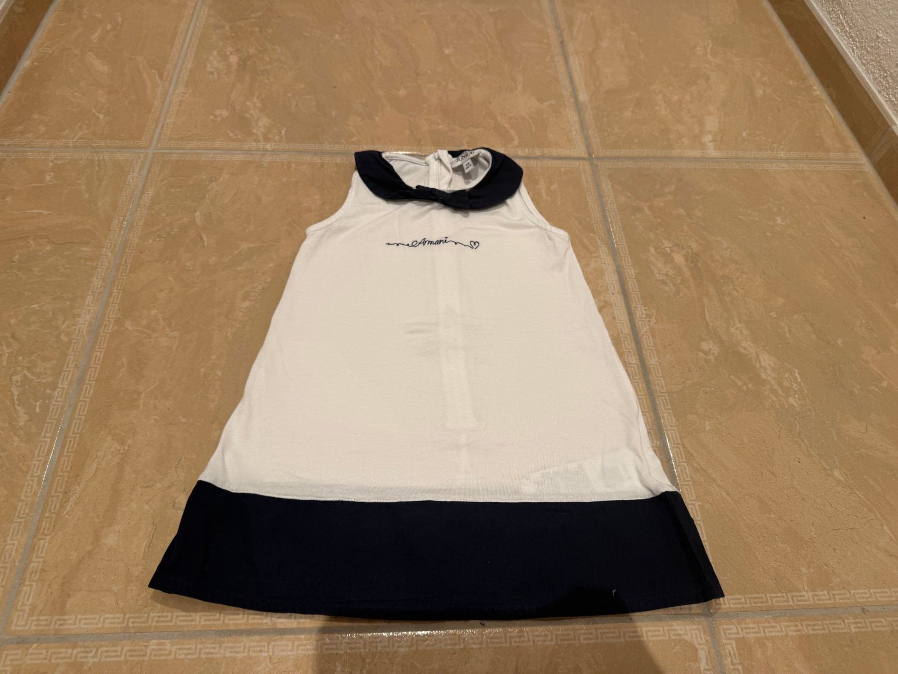 Armani Vestiti & Gonne: Armani schönes Kleid, 4J 104 – Usato da Klingnau venduto da Markus14