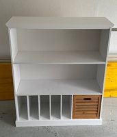 Regal weiss mit Fachern und Schublade guter Zustand