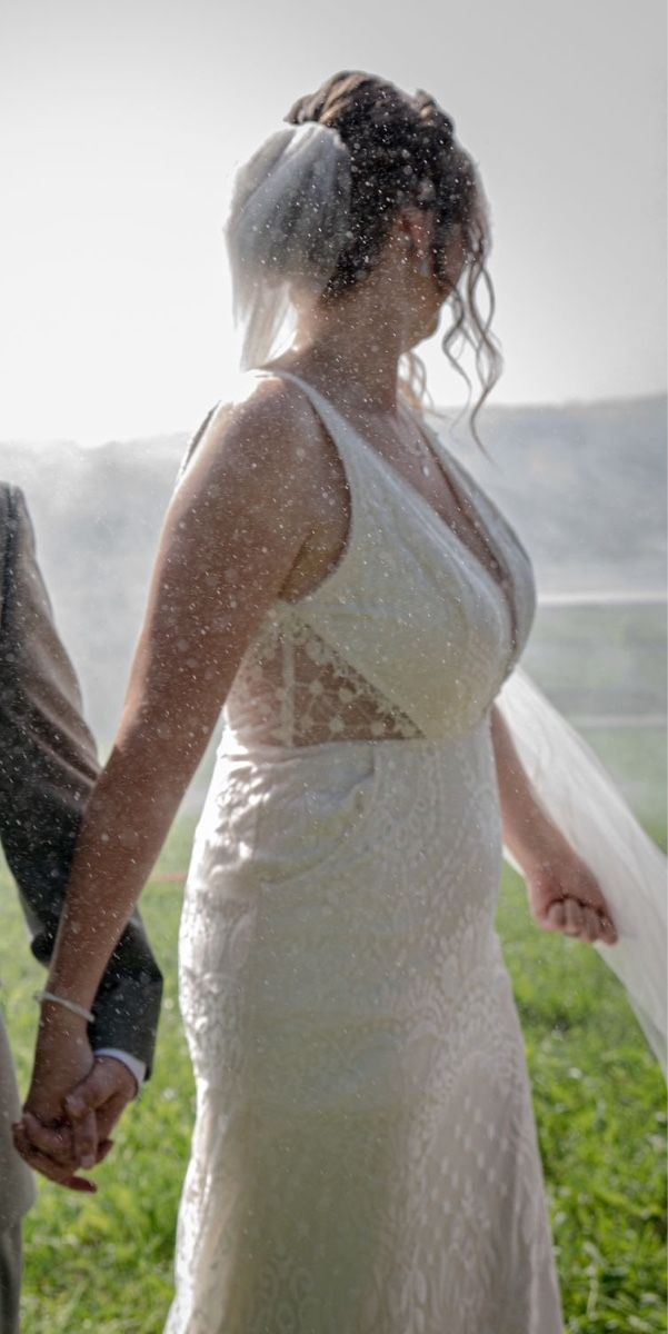 Robes: Hochzeitskleid von Rue de Seine – Neuf (Voir description) à Sulgen par Seven_Speed 2